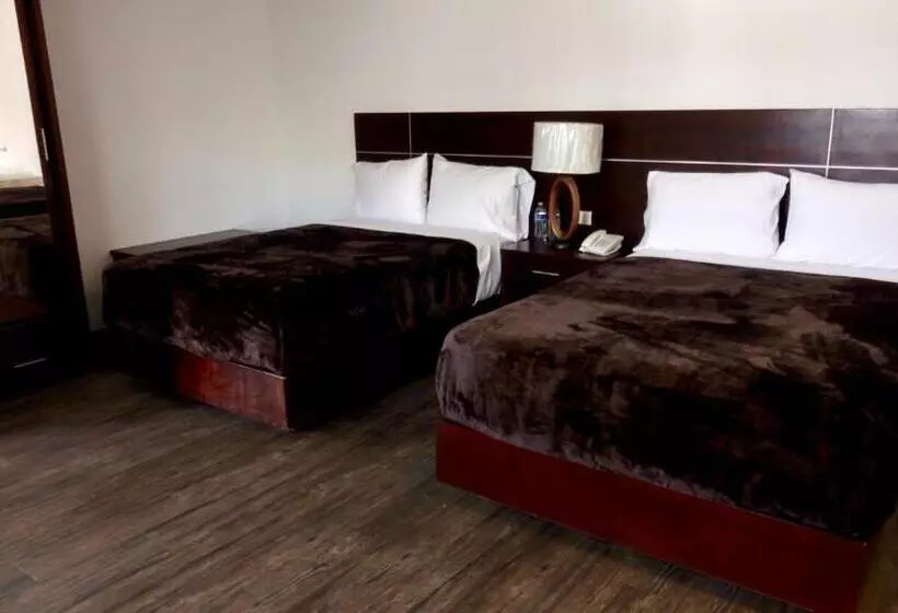 هتل Rincon Real Suites