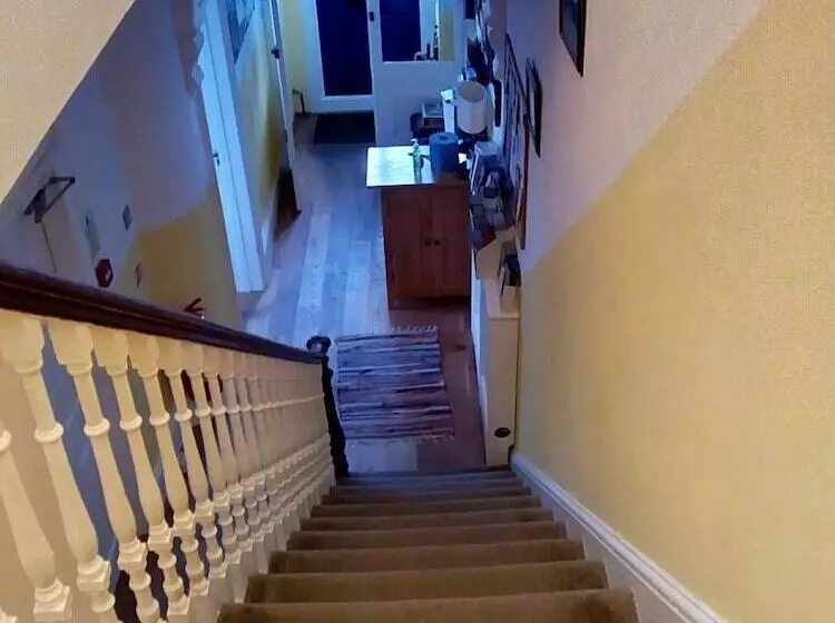 هتل Seamore Guest House