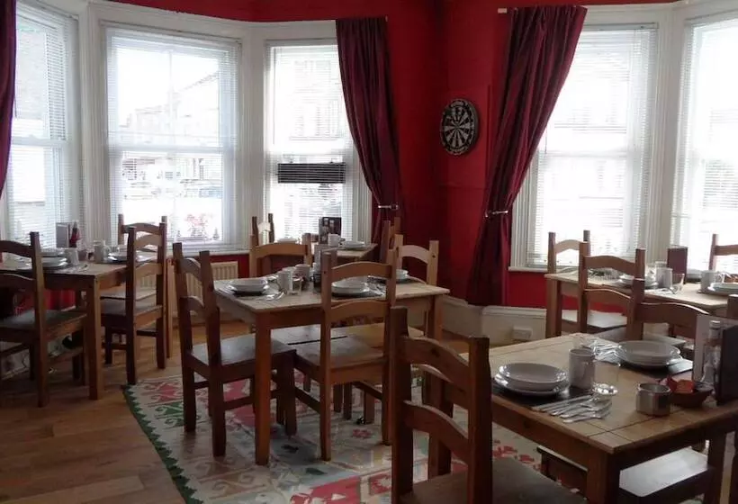 هتل Seamore Guest House