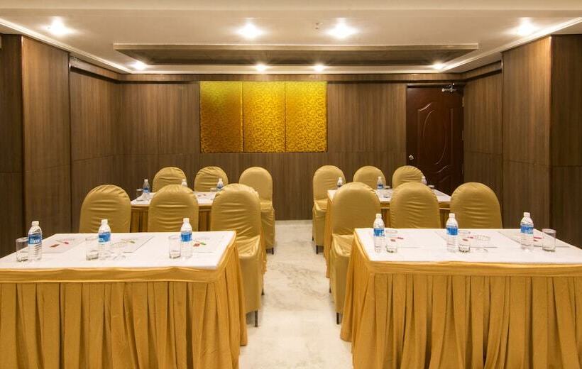 Shenbaga Hotel And Convention Centre