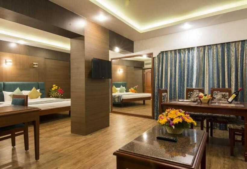 Shenbaga Hotel And Convention Centre