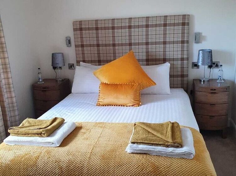 Hotelli Star And Garter