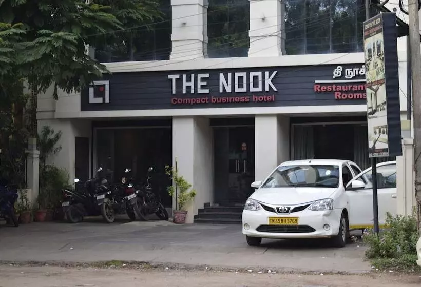 هتل The Nook