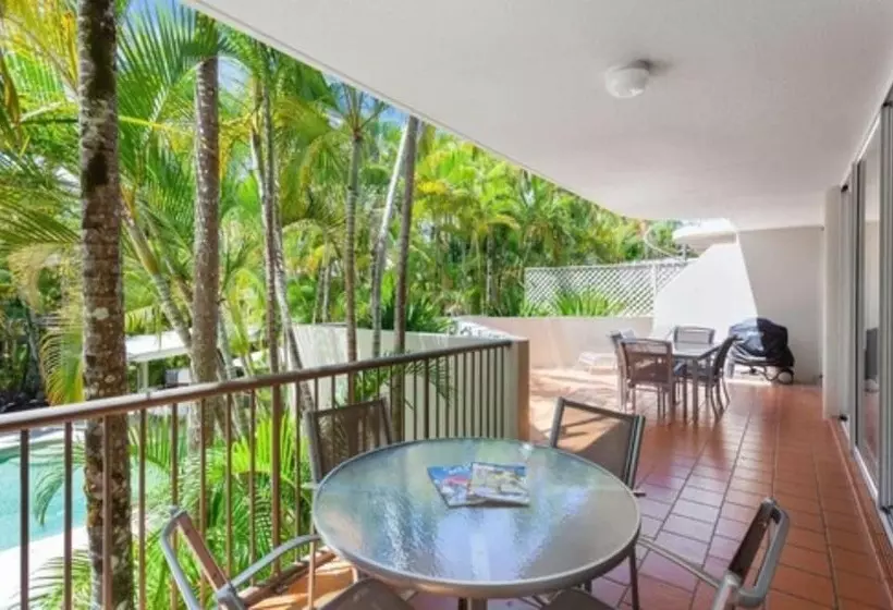 Noosa Tropicana