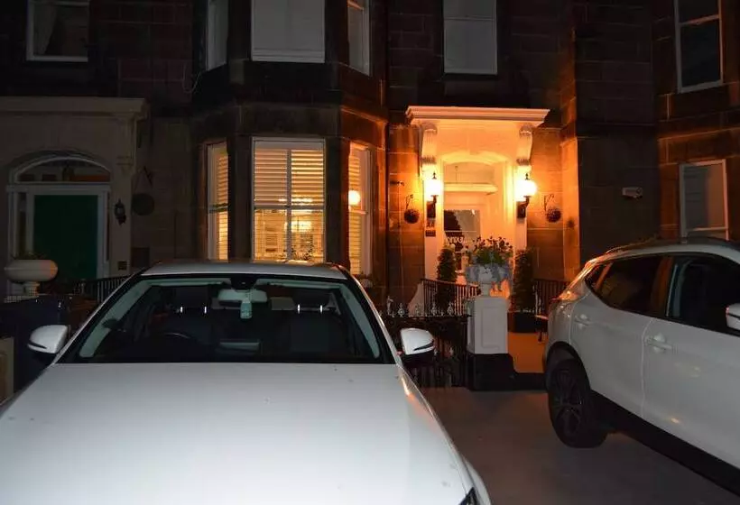 پانسیون Edinburgh 37