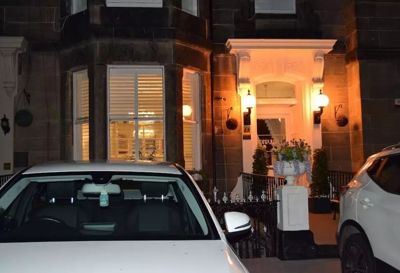 پانسیون Edinburgh 37