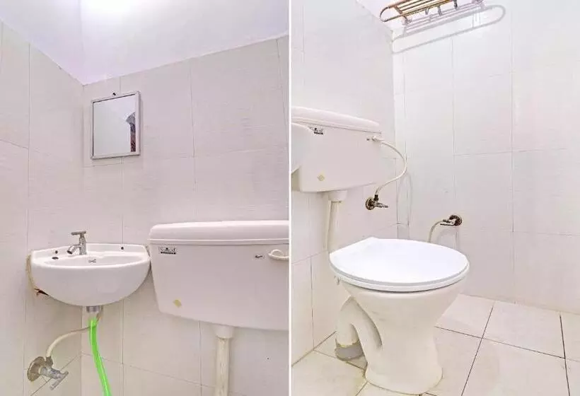 Hotelli Oyo Flagship 80518  Vrv Homestay