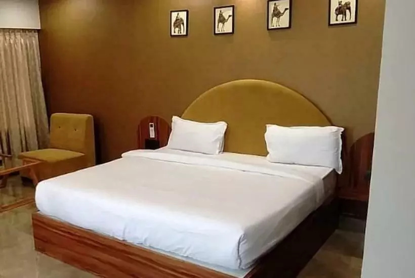 Hotelli The Grand Unity