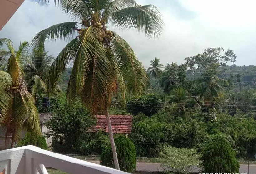 پانسیون Unawatuna White Villa