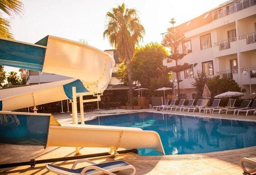 هتل Akalia Resort