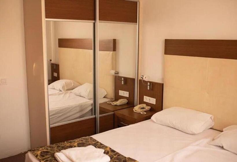 هتل Akalia Resort