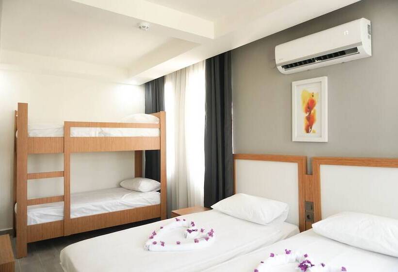 هتل Akalia Resort