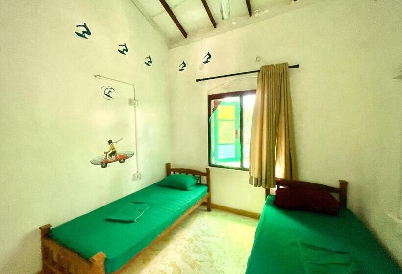 Rockstel Towers Backpacker Hostel