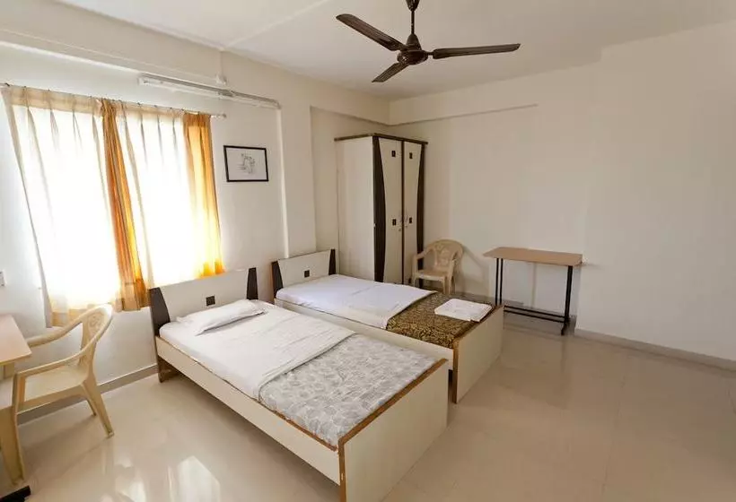 Amigo Serviced Apartments  Chinchwad