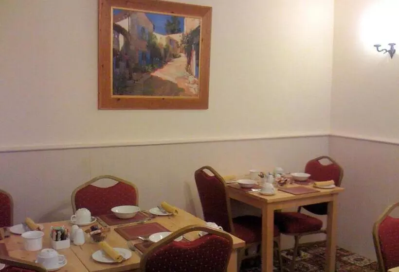 צימר Karden House