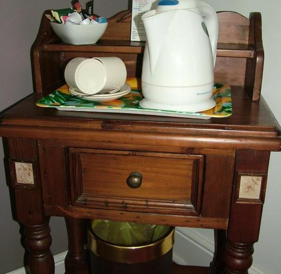 Bed and Breakfast Karden House