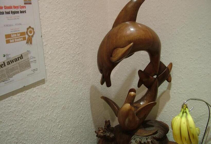 Bed and Breakfast Karden House