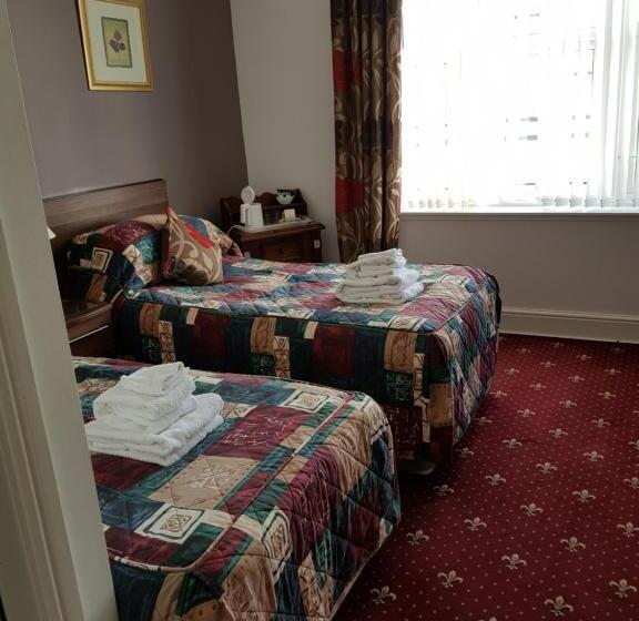 Bed and Breakfast Karden House