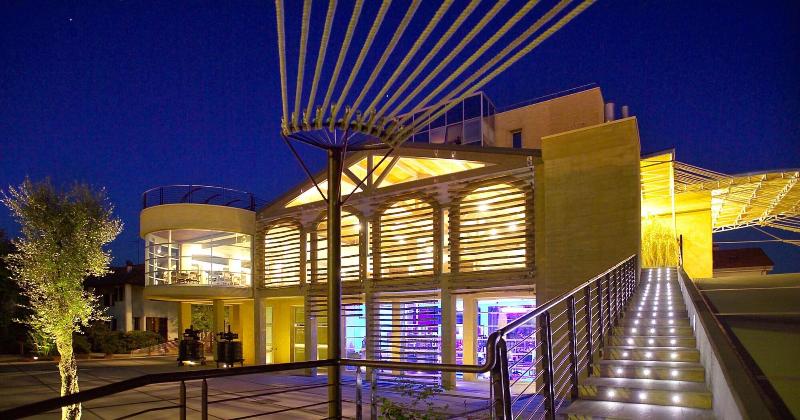 בית מלון כפרי Albergo Cantine Ascheri