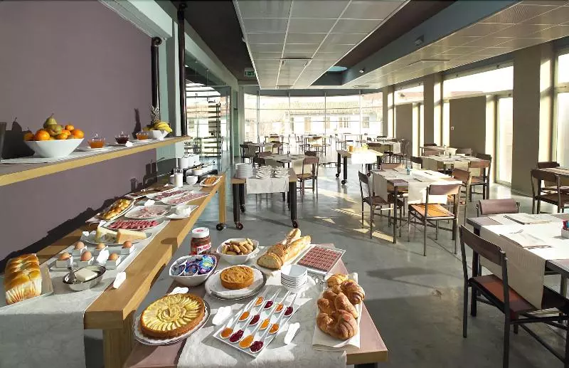 Hotel Albergo Cantine Ascheri