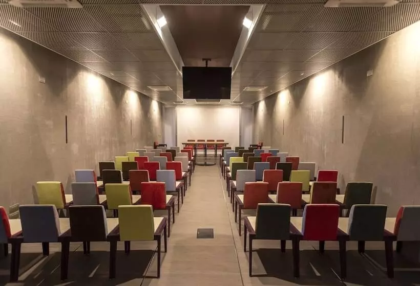 Hotel Albergo Cantine Ascheri