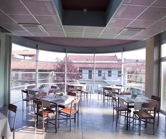 Hotel Albergo Cantine Ascheri