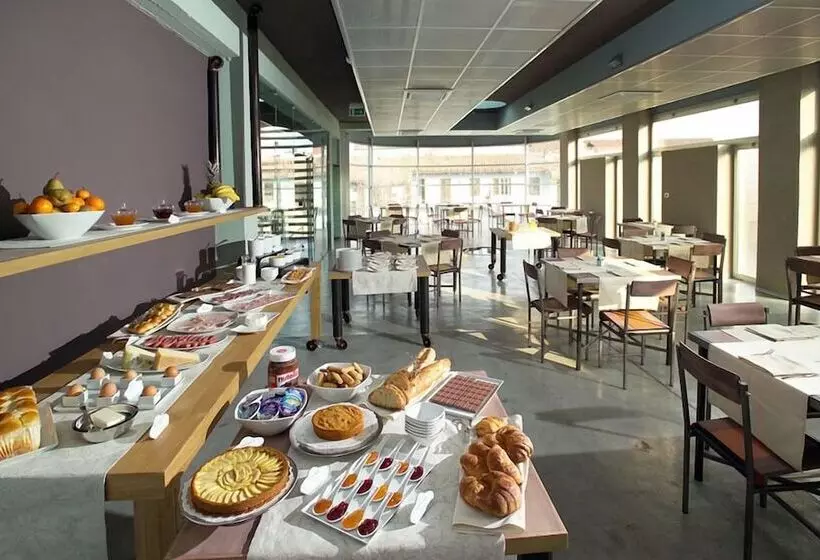 Hotel Albergo Cantine Ascheri