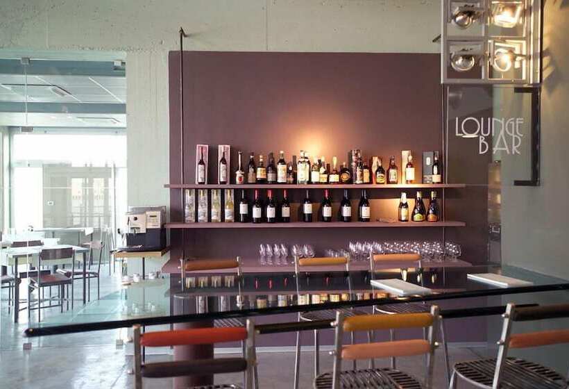 בית מלון כפרי Albergo Cantine Ascheri