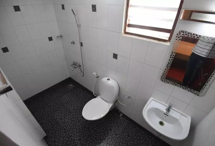 Hotel Bluewater Beach Resort