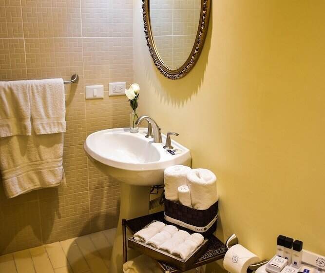 هتل Boutique Casa Del Jardín Aguascalientes