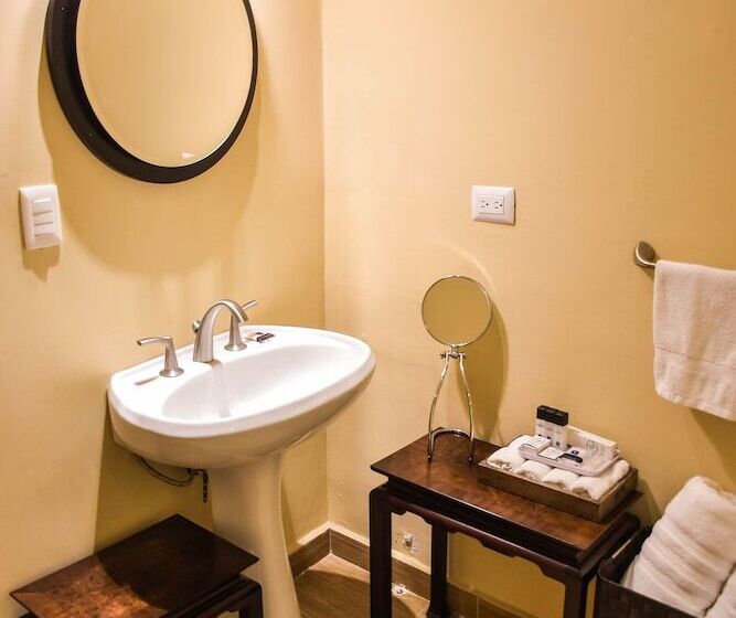 هتل Boutique Casa Del Jardín Aguascalientes