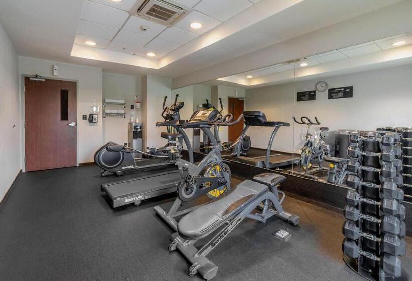 فندق City Express By Marriott Tuxpan