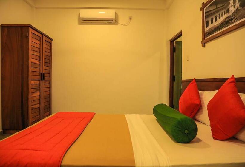 فندق Fresco Water Villa