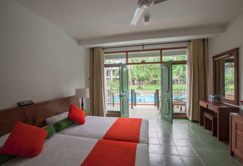 فندق Fresco Water Villa