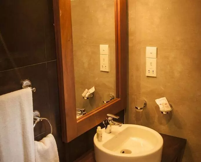 בית מלון כפרי Fresco Water Villa