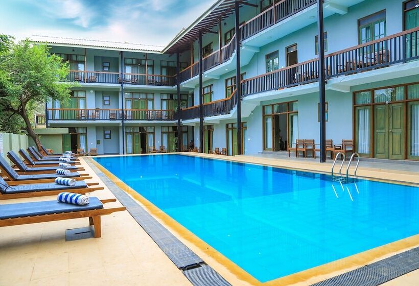 فندق Fresco Water Villa