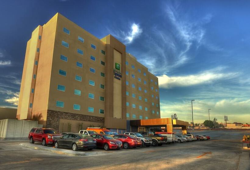 فندق Holiday Inn Express & Suites Mexicali, An Ihg