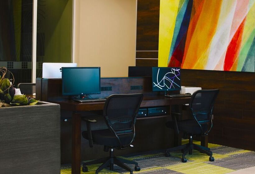 فندق Holiday Inn Express & Suites Mexicali, An Ihg