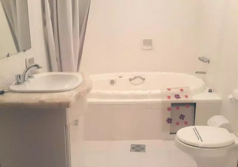 هتل Independencia