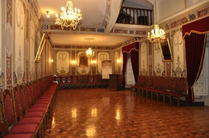 هتل Independencia