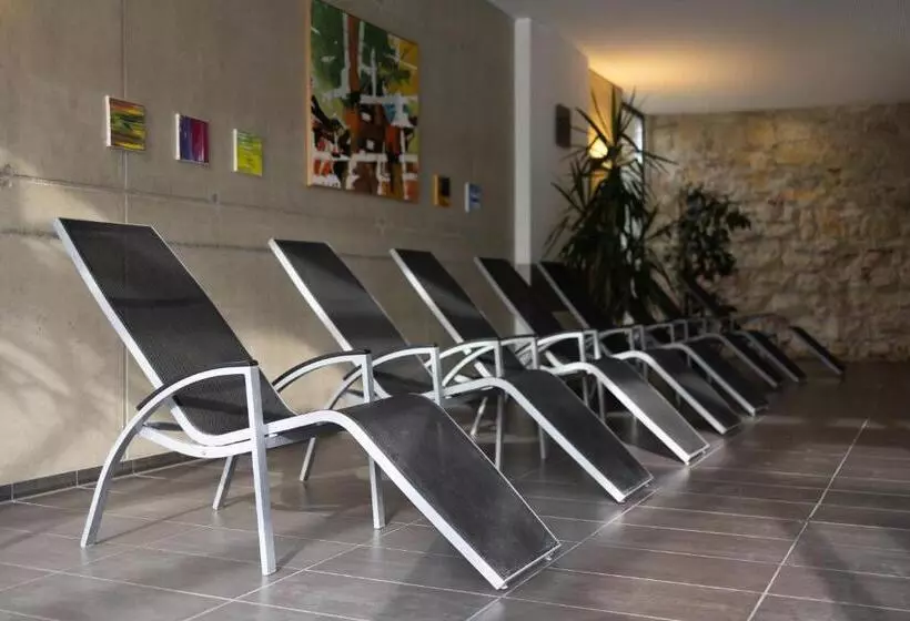 Hotel Kaiser Von österreich, Historik Und Thermal