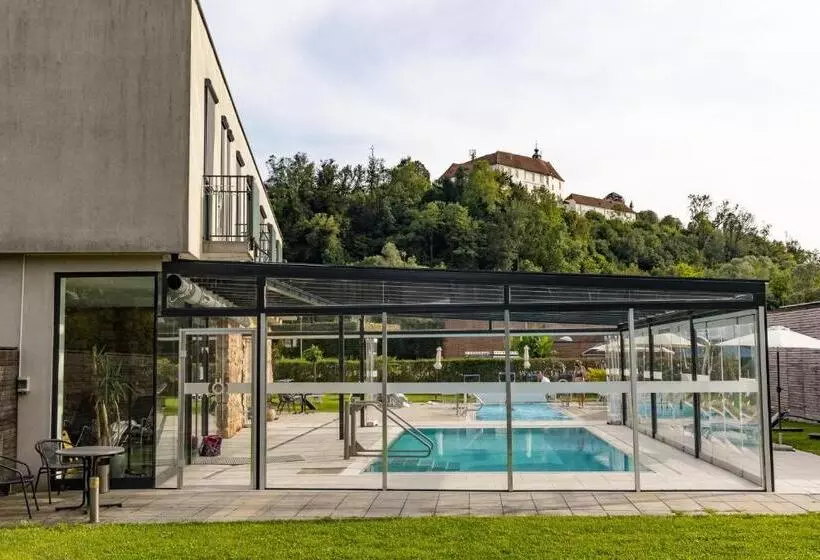 Hotel Kaiser Von österreich, Historik Und Thermal