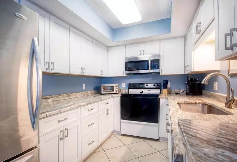 Hotel Ocean Bay Club Unit 1206