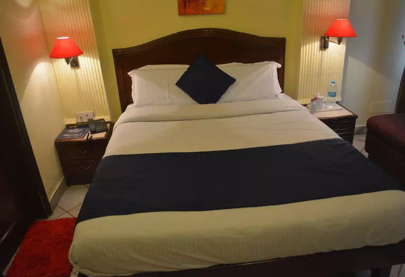 ホテル Oyo Rooms Gangaram Hospital