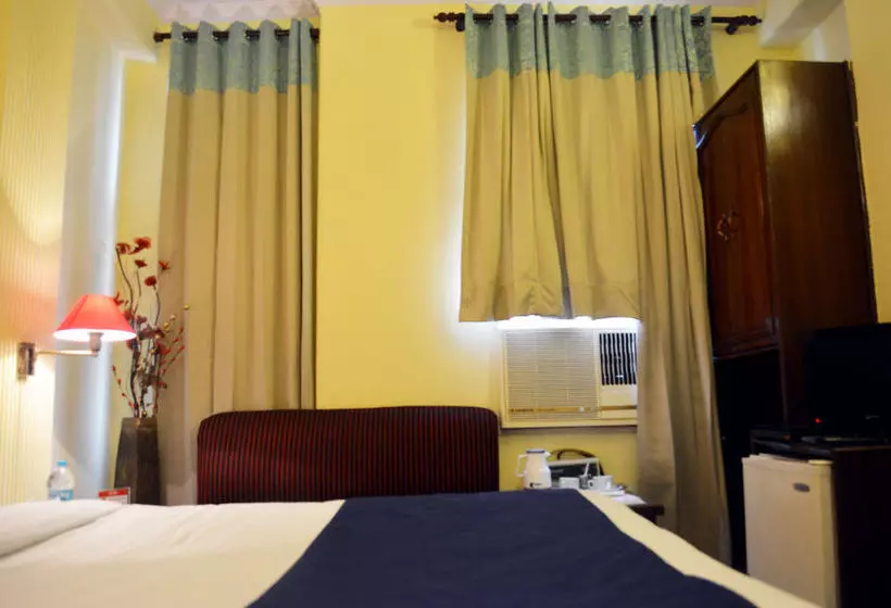 ホテル Oyo Rooms Gangaram Hospital