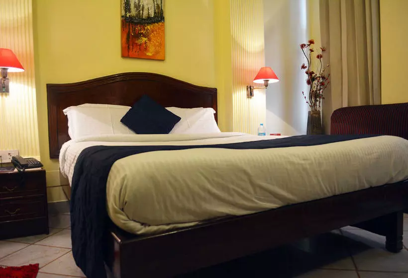ホテル Oyo Rooms Gangaram Hospital