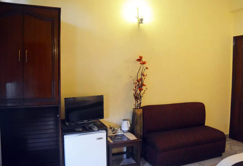 ホテル Oyo Rooms Gangaram Hospital