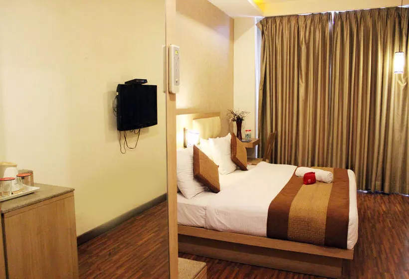 هتل Oyo Rooms Karol Bagh Metro Station 2