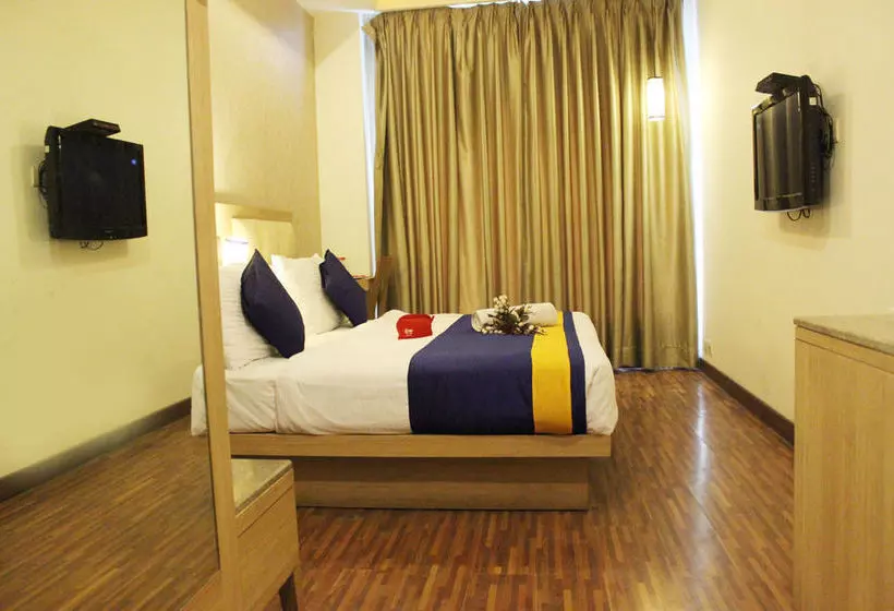 هتل Oyo Rooms Karol Bagh Metro Station 2