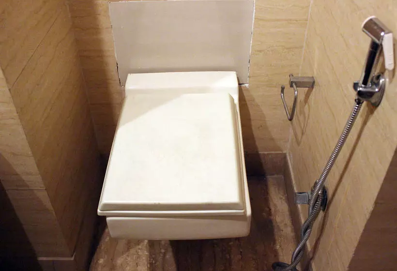 هتل Oyo Rooms Karol Bagh Metro Station 2